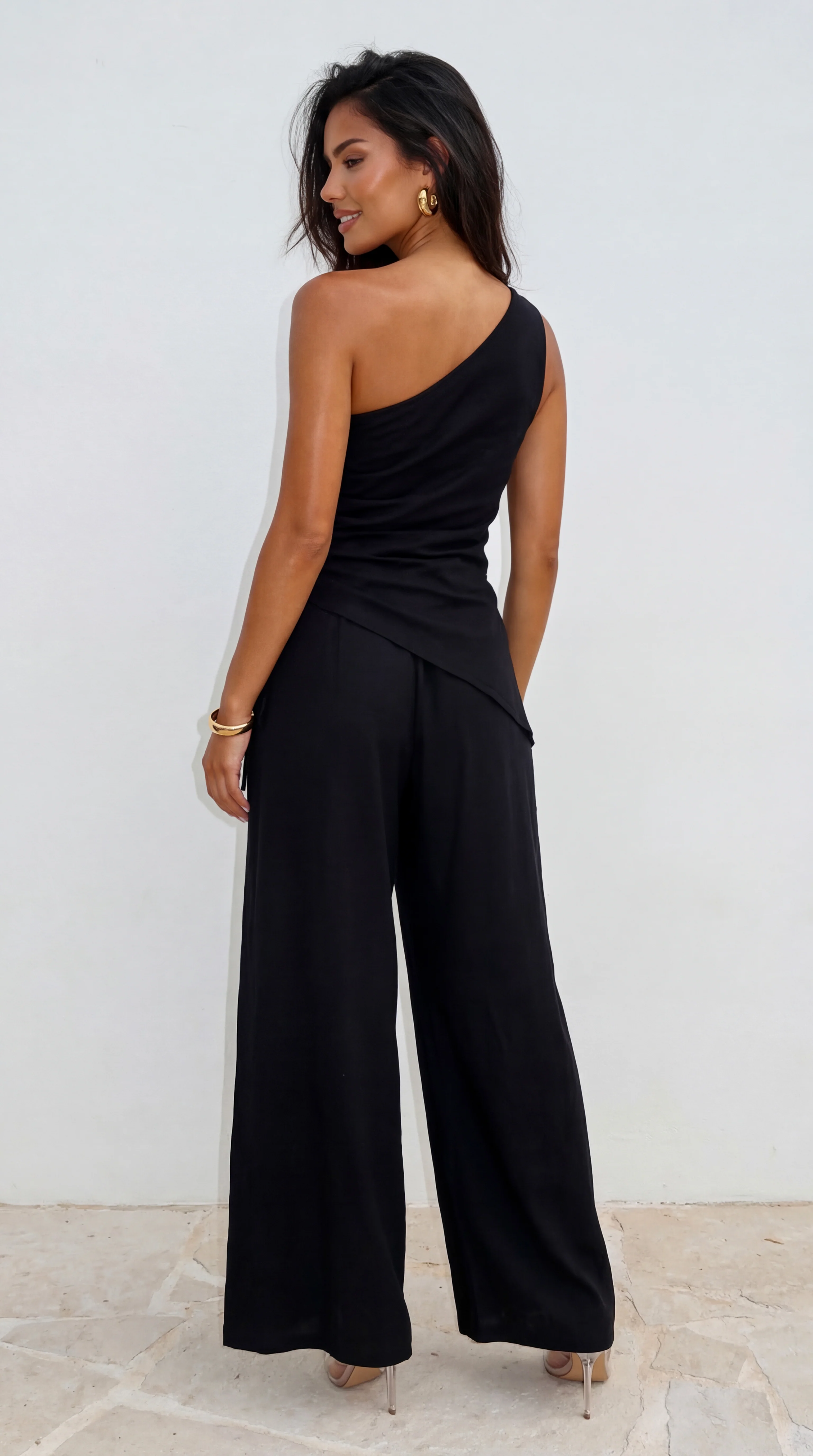 Caldera Linen One Shoulder Set - Black - Image 3