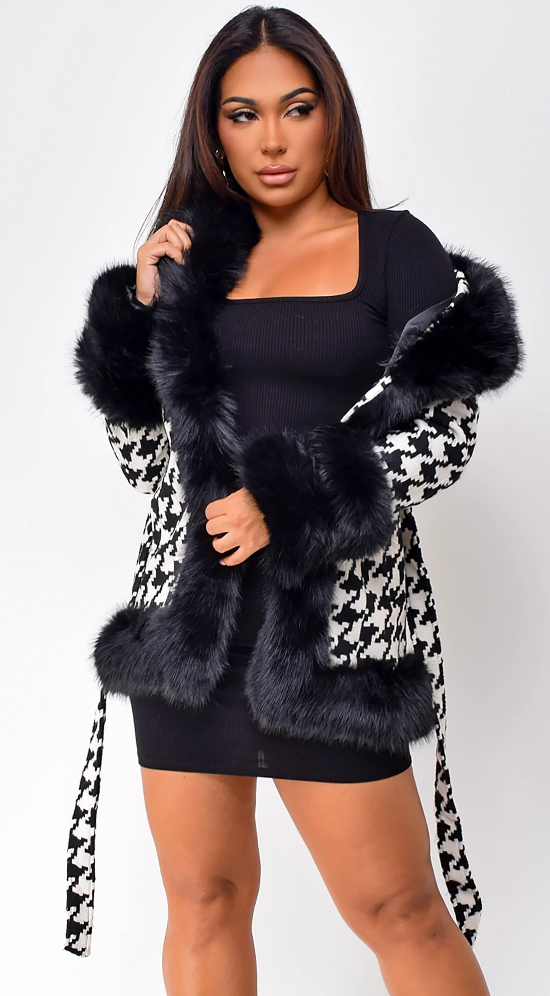 Korinna Houndstooth Faux Fur Coat - Black - Image 5