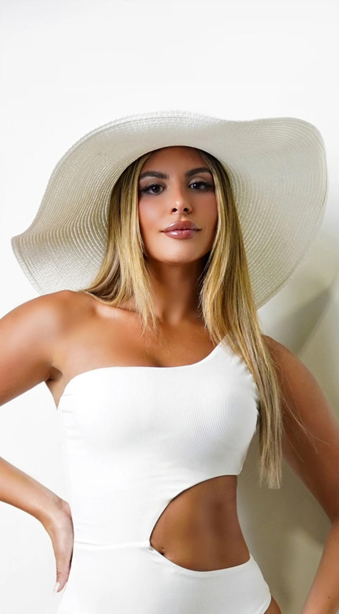 Oversized Brim Beach Hat - White - Image 7