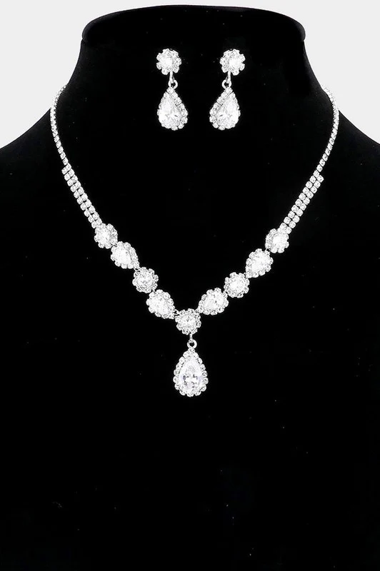 Special Night Cubic Zirconia Teardrop Necklace & Earrings Set - Image 2