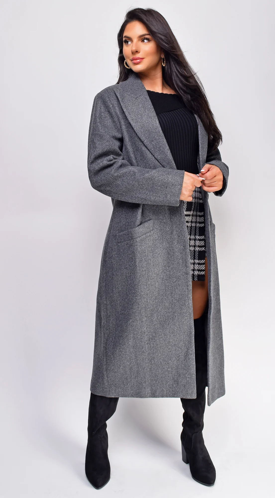 Yeva Gray Long Collared Coat - Image 10